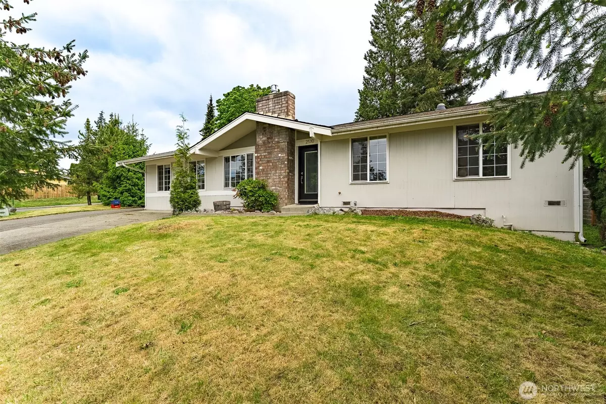 Bellingham, WA 98226,2510 Crestline DR