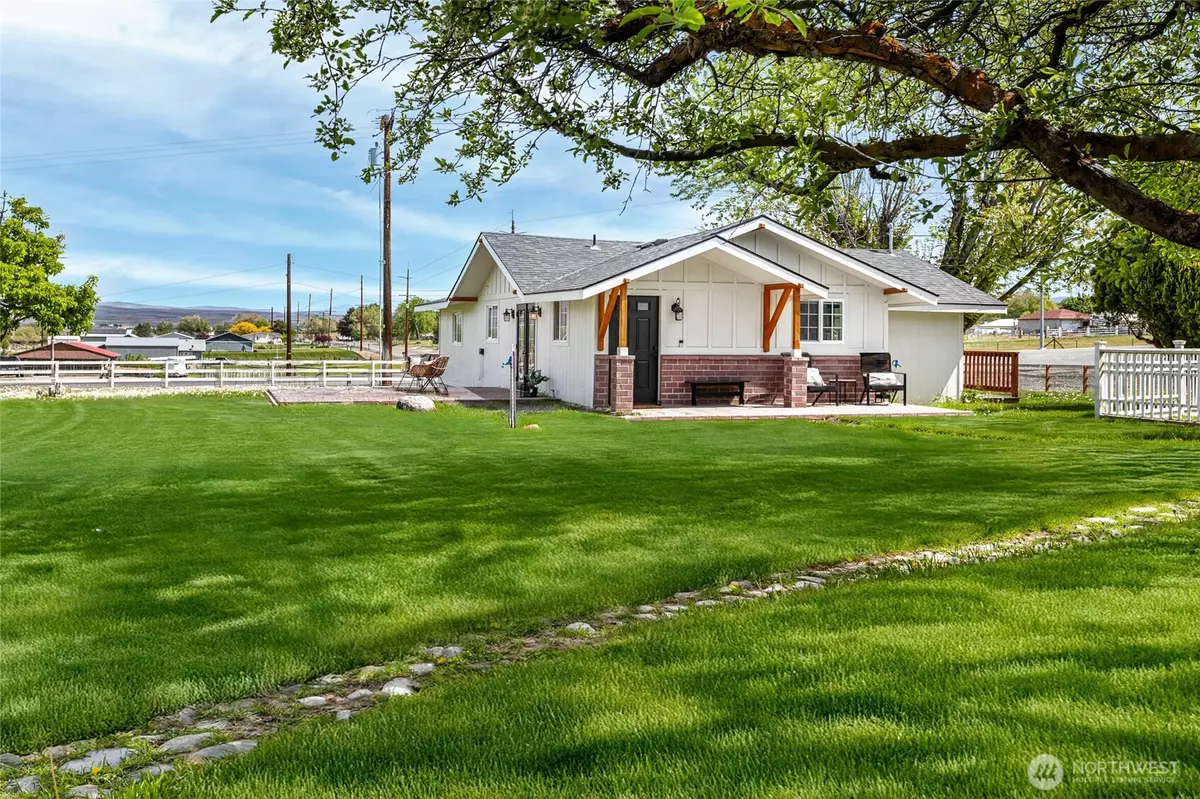 Selah, WA 98942,21 Hexon RD