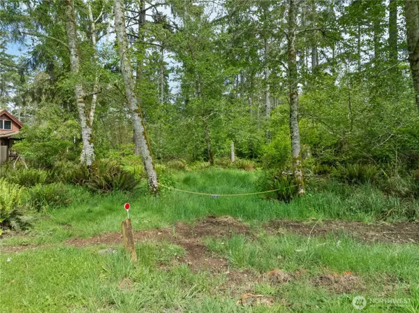 958 Washoe CT SE, Ocean Shores, WA 98569