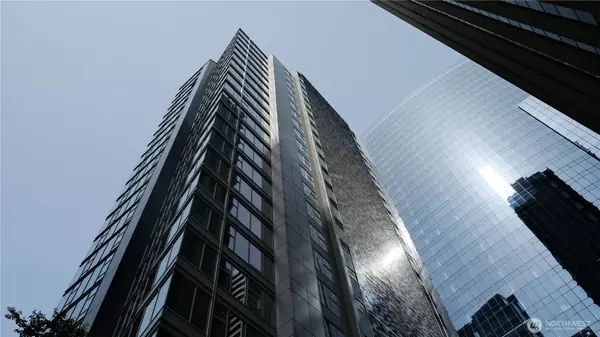 909 5th AVE #204, Seattle, WA 98164