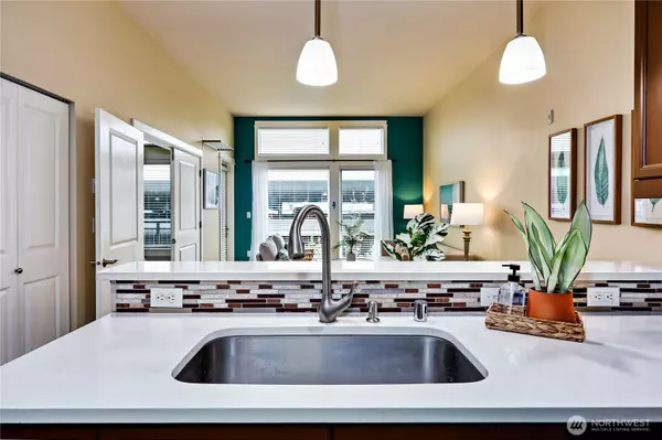 Bremerton, WA 98337,400 Washington AVE #415