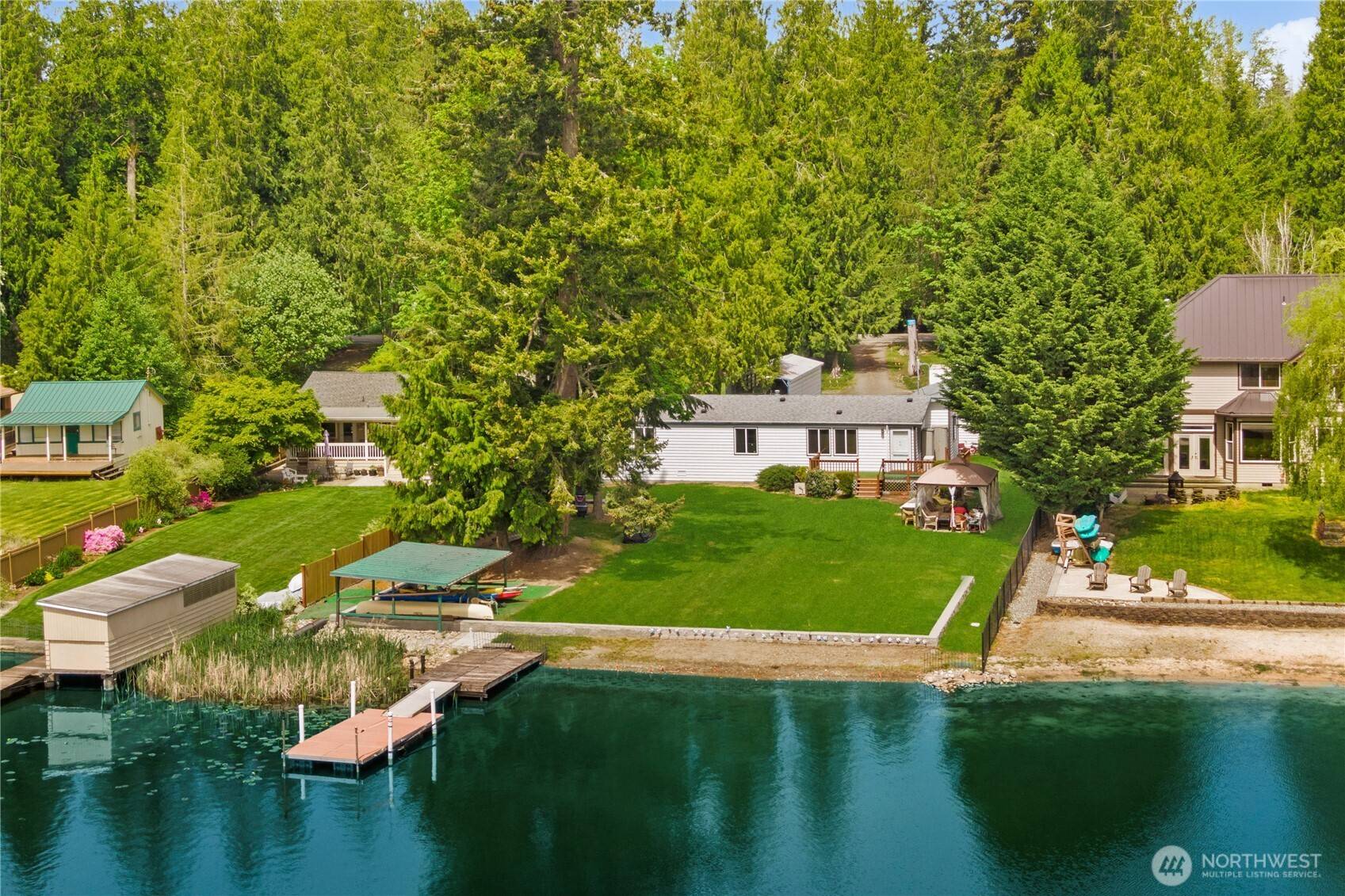 30961 E Lake Morton DR SE, Kent, WA 98042