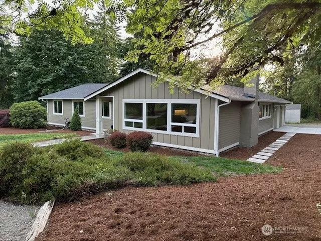 17020 SE 128th ST, Renton, WA 98059