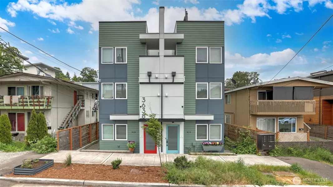 3638 36th AVE S #B, Seattle, WA 98144