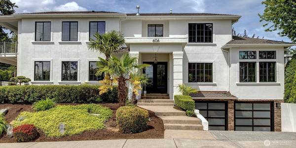 606 10th Ave, Kirkland, WA 98033
