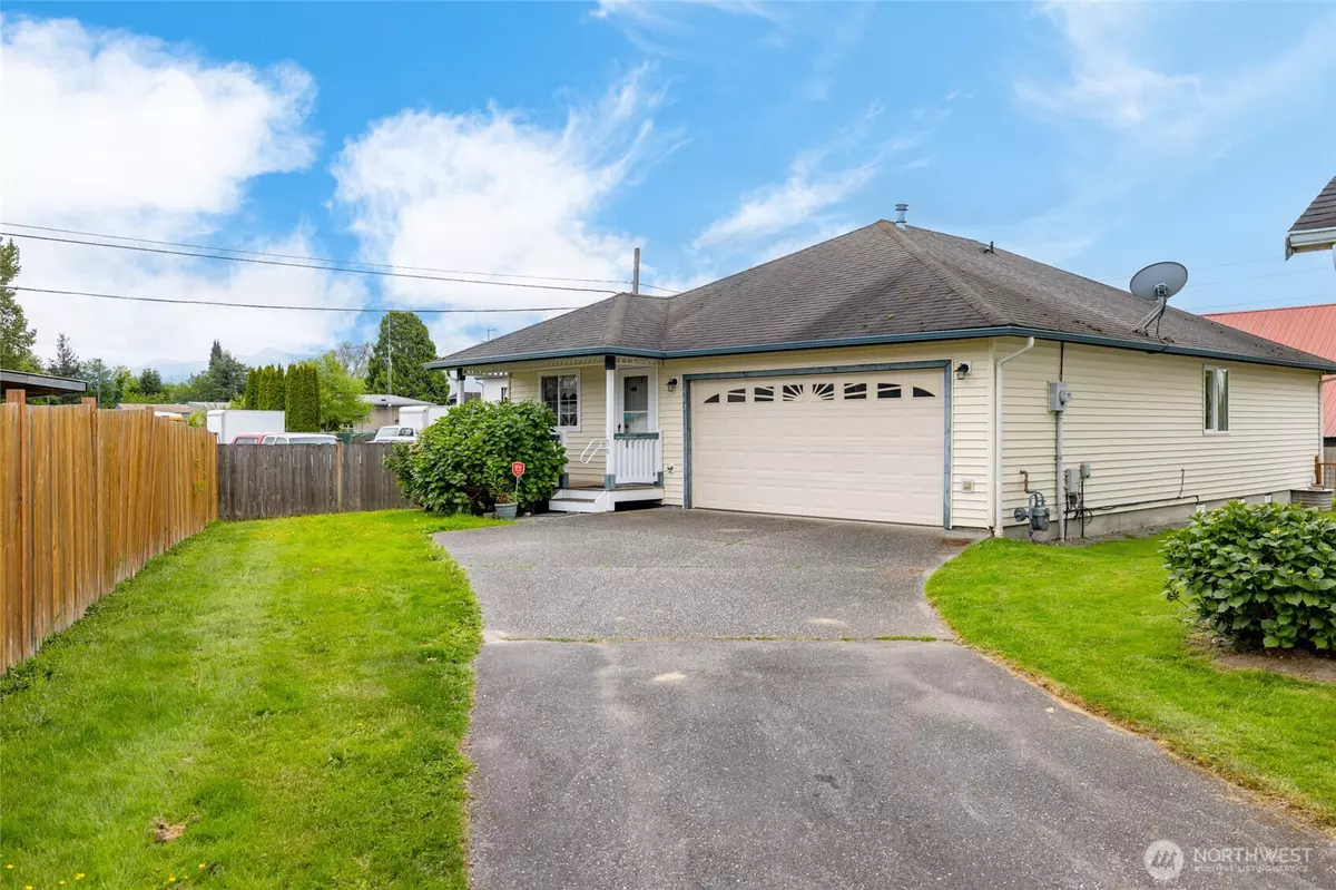 Sedro Woolley, WA 98284,463 Rohrer LOOP