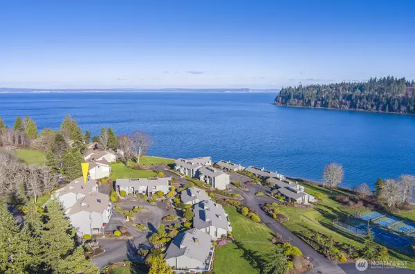 100 Olympic PL #18, Port Ludlow, WA 98365