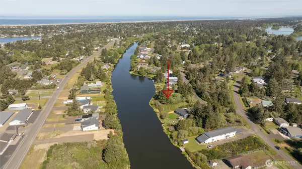 Ocean Shores, WA 98569,893 Albion AVE SE