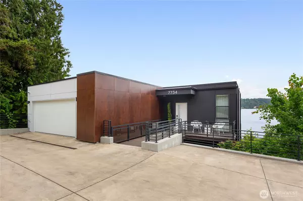 Seattle, WA 98118,7734 Seward Park AVE S