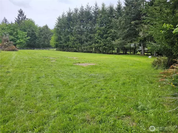 0 Silver Lake RD, Castle Rock, WA 98611