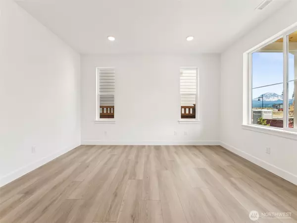 Bonney Lake, WA 98391,20263 145th ST E #857