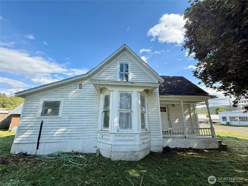 212 N 4th ST, Dayton, WA 99328