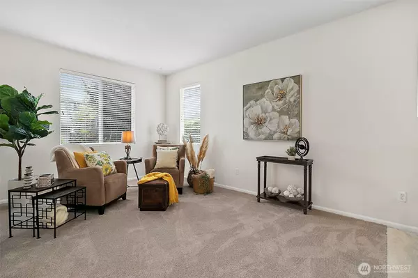 Renton, WA 98058,17071 165th AVE SE