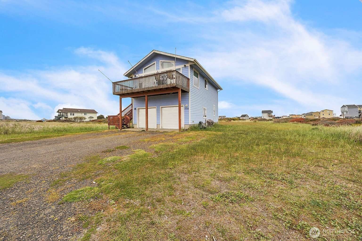 1488 Ocean Shores BLVD SW, Ocean Shores, WA 98569