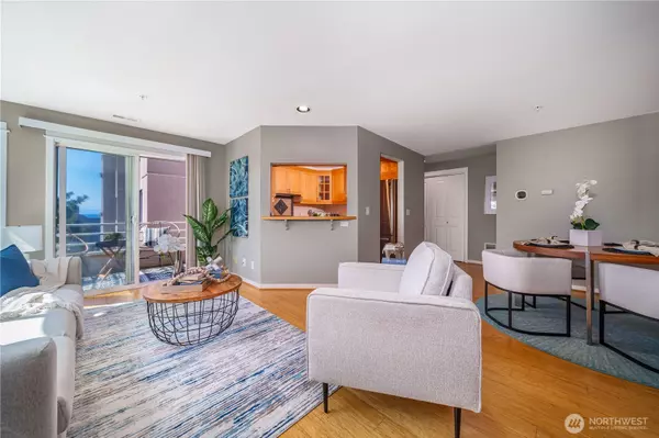 Seattle, WA 98119,622 6th AVE W #502