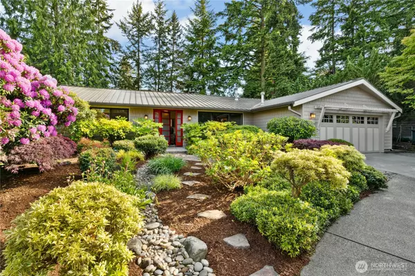 12211 SE 65th PL, Bellevue, WA 98006