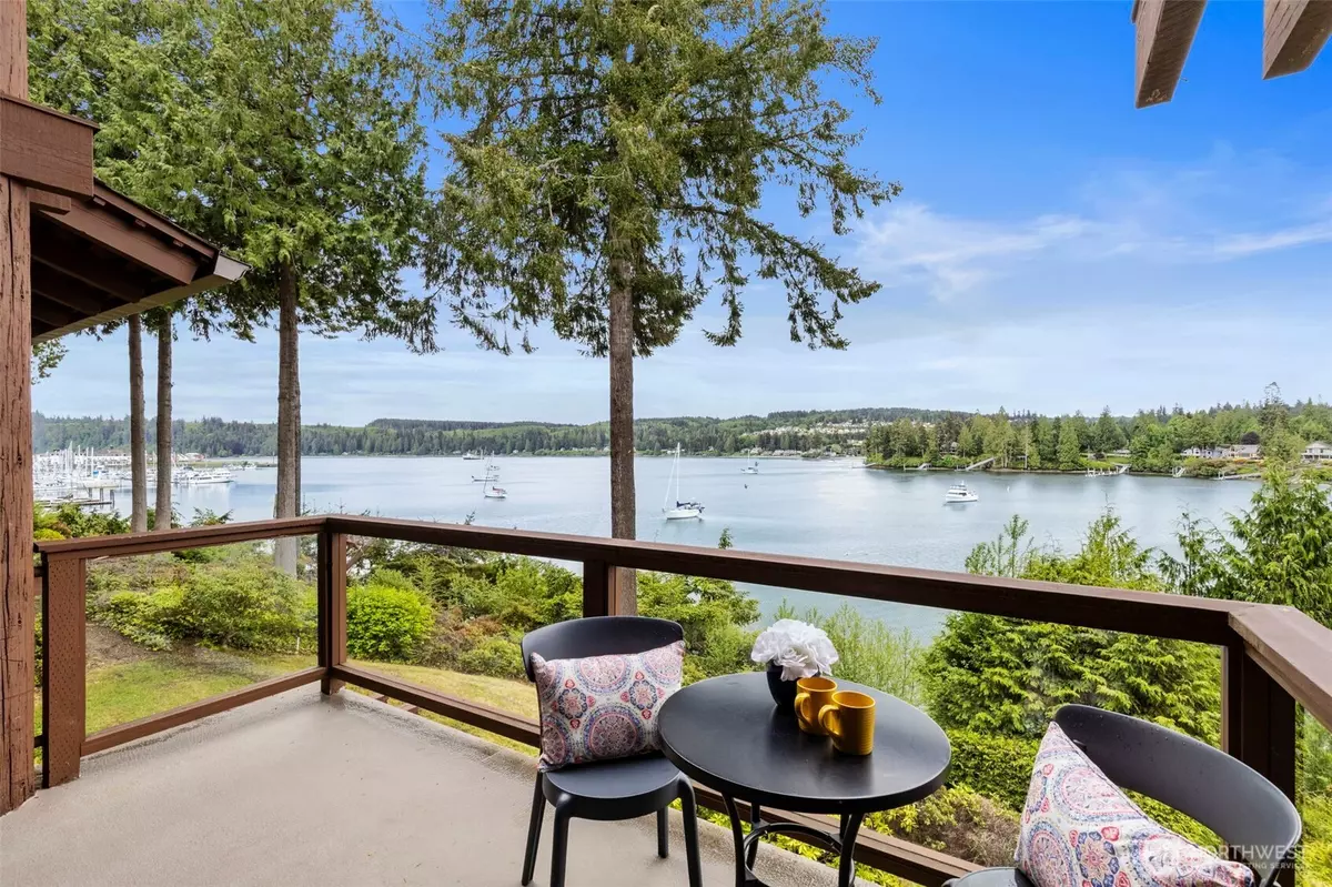 Port Ludlow, WA 98365,131 N Bay LN #4