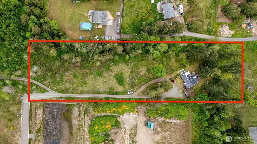 22512 State Route 410 E, Bonney Lake, WA 98391