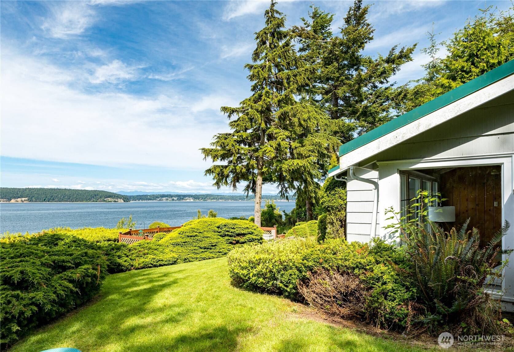 3115 Saratoga RD, Langley, WA 98260