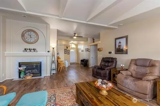 Deer Meadows, WA 99122,30350 Deer Meadows RD E