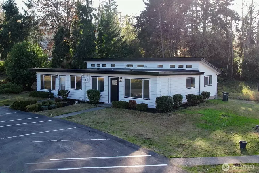 814 5th ST #8141, Steilacoom, WA 98388
