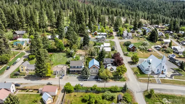 Roslyn, WA 98941,303 N B Street