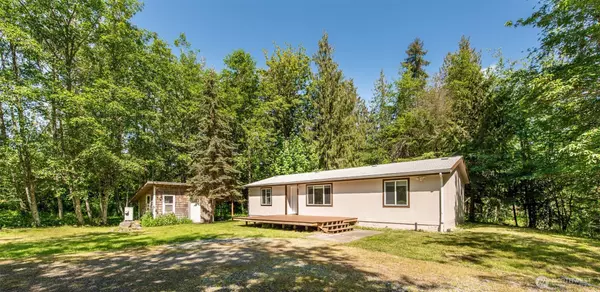 402 Toad RD, Sequim, WA 98382