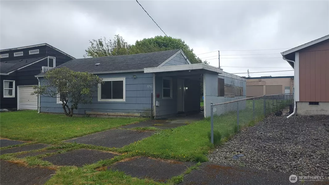 2210 Aberdeen AVE, Hoquiam, WA 98550