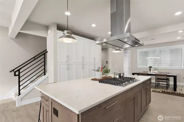 Woodinville, WA 98072,13259 NE 143rd CT #9