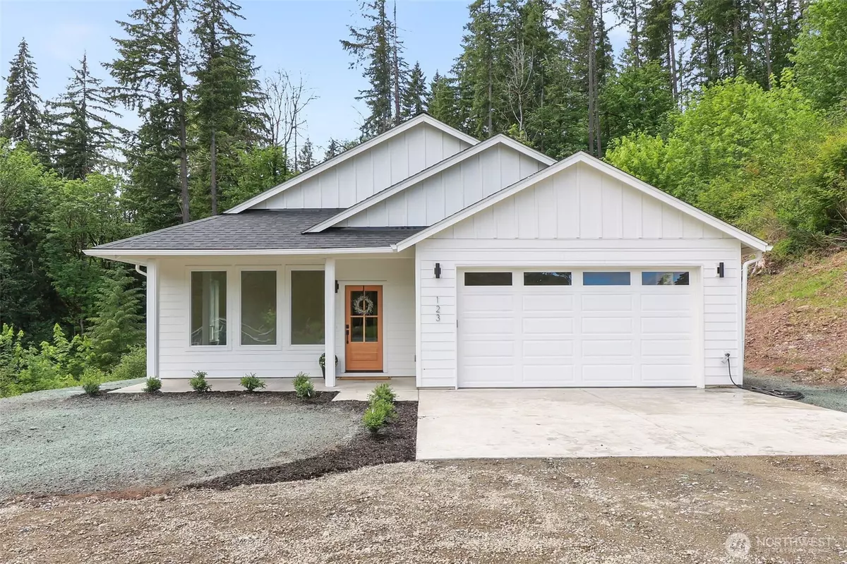 Kelso, WA 98626,123 Witherbee RD