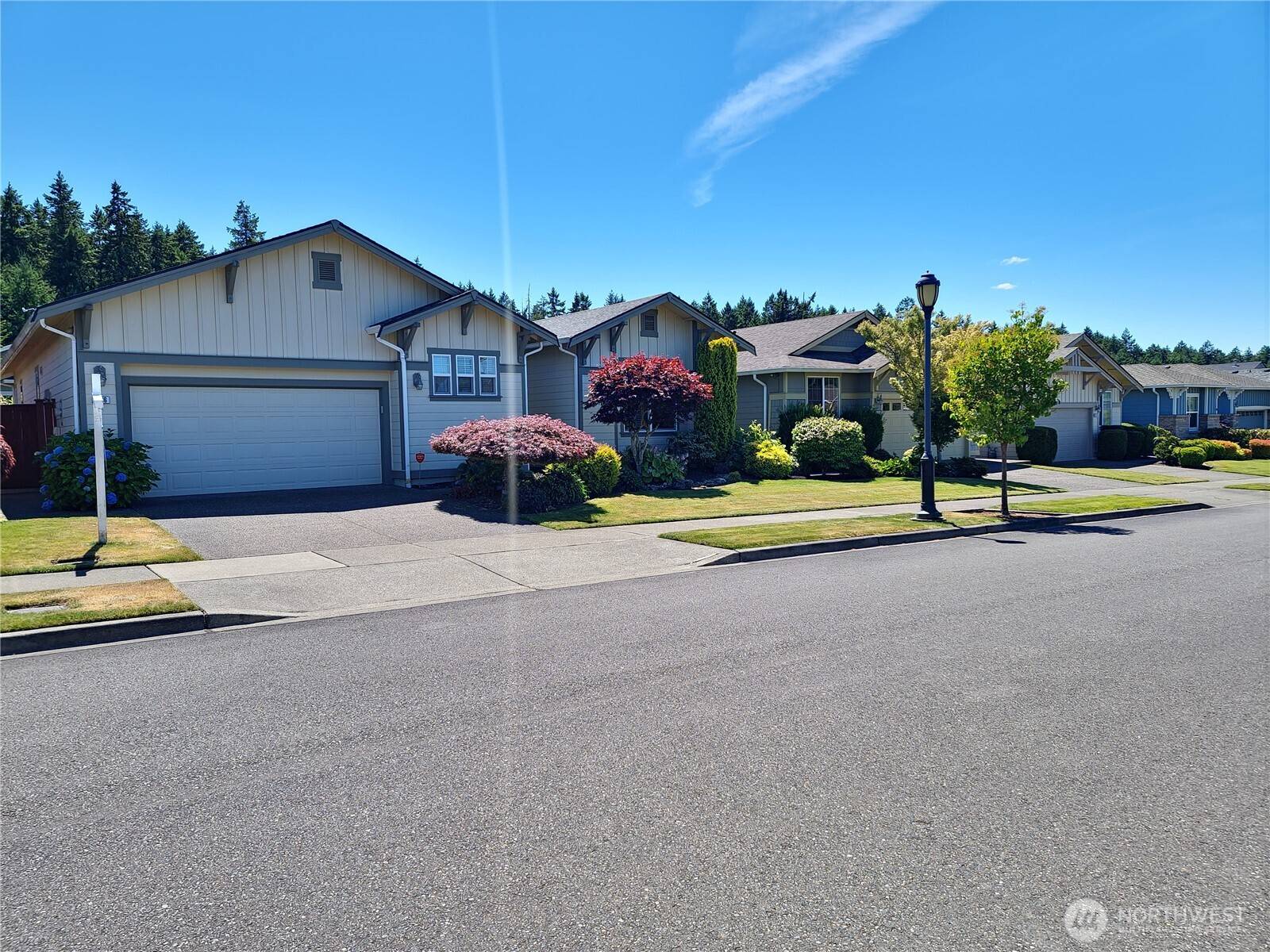 8516 Bainbridge LOOP NE, Lacey, WA 98516