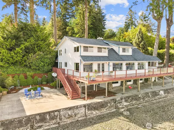 8609 E Caraway RD, Port Orchard, WA 98366