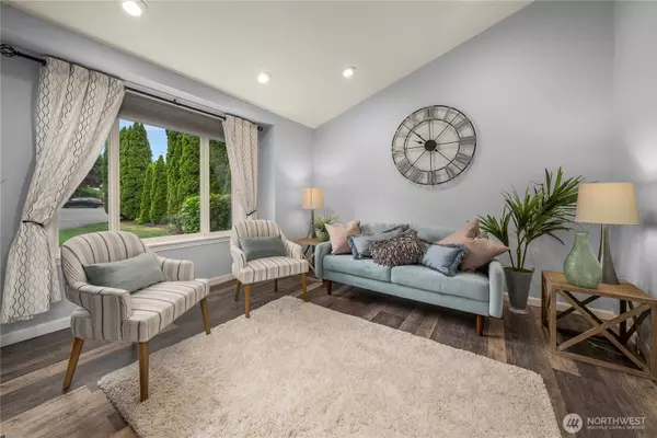 Maple Valley, WA 98038,27772 213th CT SE