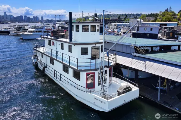2401 N Northlake WAY #B13, Seattle, WA 98103