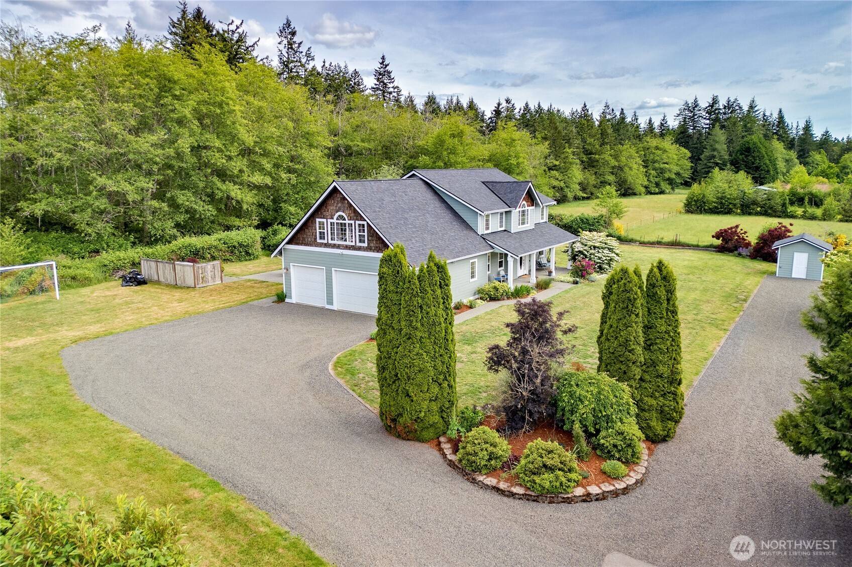 3093 NE Lincoln RD, Poulsbo, WA 98370