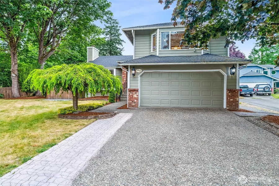 18303 130th AVE SE, Renton, WA 98058