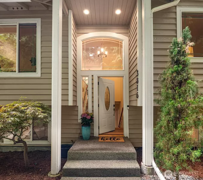 3816 NE 110th ST, Seattle, WA 98125