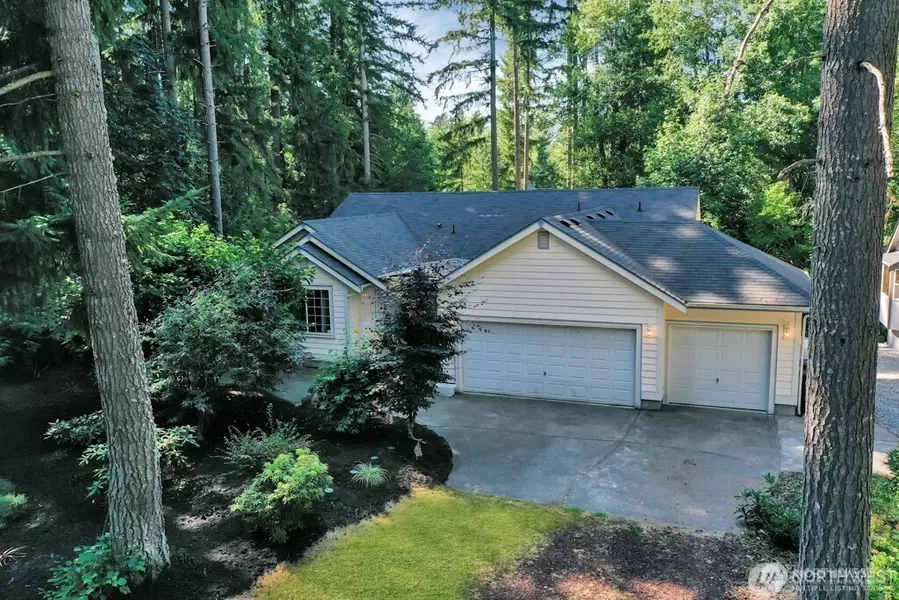 17943 Clear Lake BLVD SE, Yelm, WA 98597