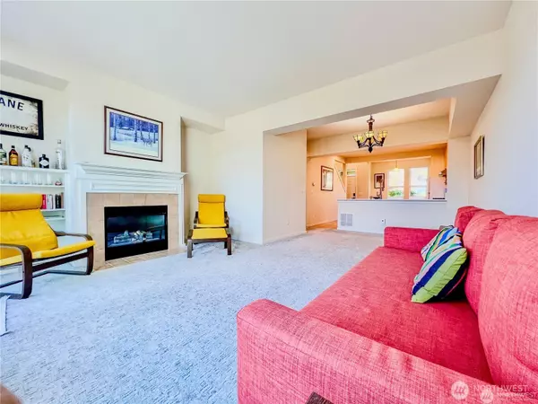 Snoqualmie, WA 98065,7732 Fairway AVE SE #203