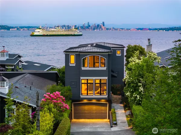4864 Rockaway Beach RD NE, Bainbridge Island, WA 98110