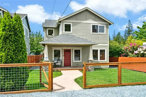10021 42nd AVE SW, Seattle, WA 98146