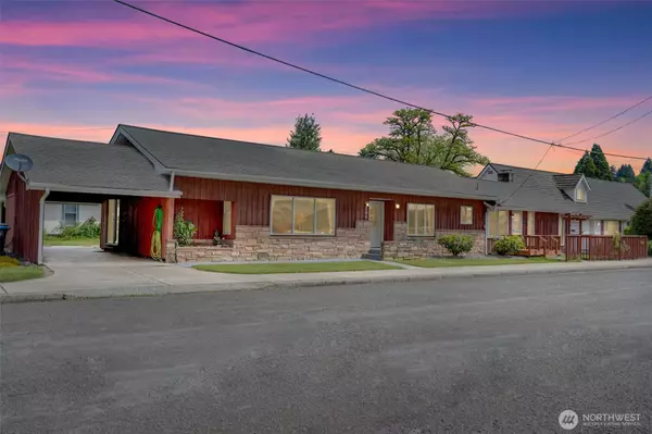 284 Division Ave, Morton, WA 98356