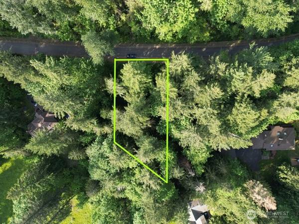 24829 SE Mirrormont BLVD, Issaquah, WA 98027
