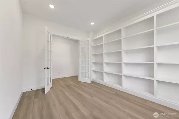 Lake Stevens, WA 98258,10610 134th DR NE #111
