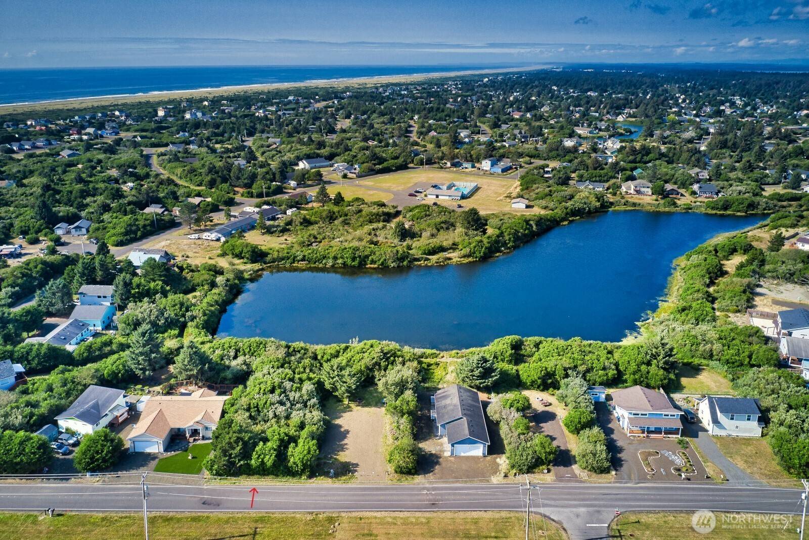 384 Marine View DR SW, Ocean Shores, WA 98569