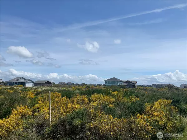 Ocean Shores, WA 98569,458 W Wind ST