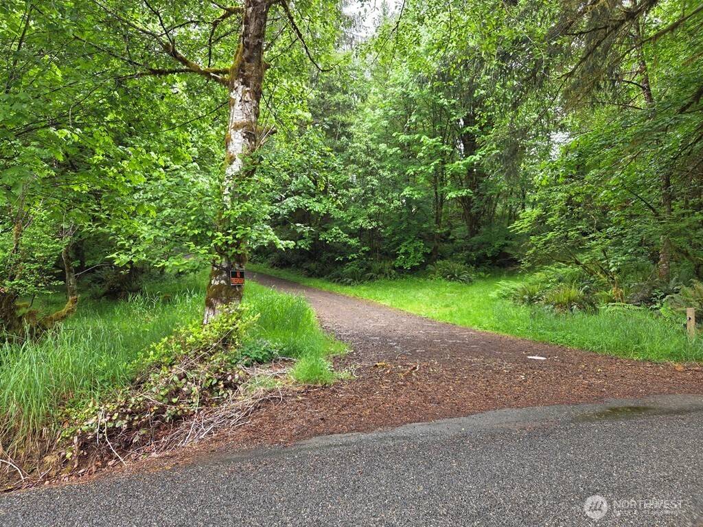 Longview, WA 98632,674 Mill Creek RD