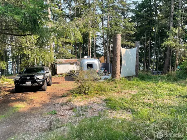 Lummi Island, WA 98262,1286 Island DR