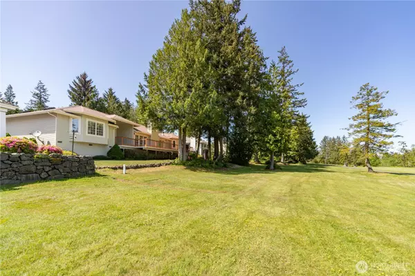 Port Ludlow, WA 98365,211 Greenview LN