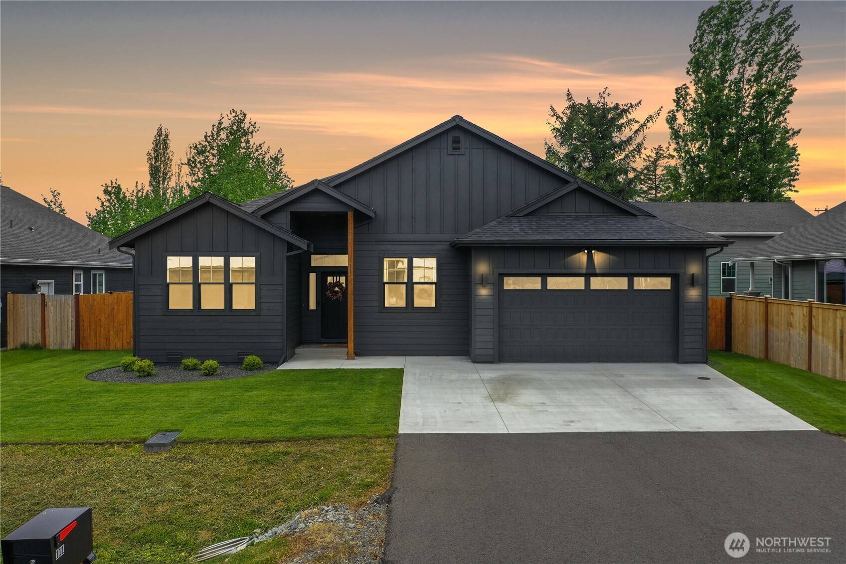 111 S McNeely ST, Buckley, WA 98321